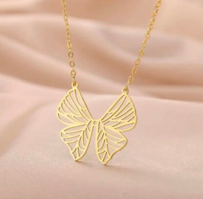 collier papillon femme